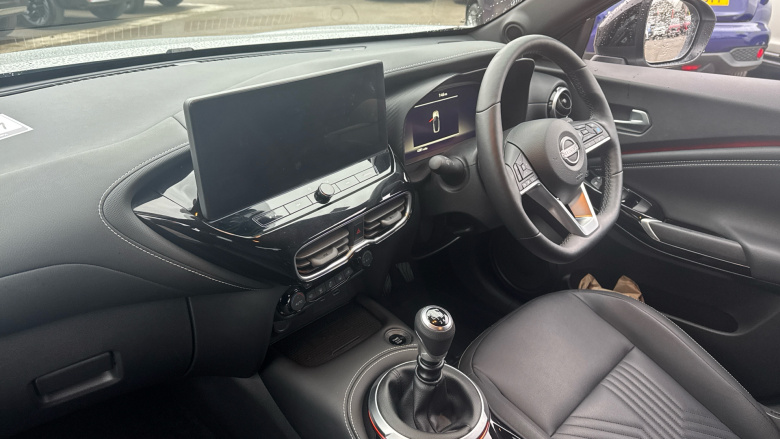 Nissan Juke 1.0 DiG-T Tekna 5dr Petrol Hatchback